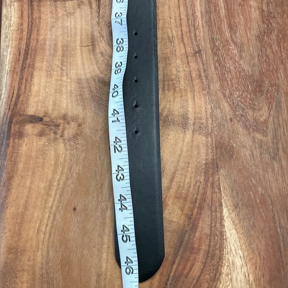 LAUREN RALPH LAUREN LEATHER BELT with GOLD MOTIF WOMAN 
SIZE XL
COLOR BLACK - Picture 7 of 11